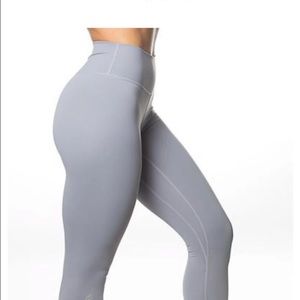 Ptula purple haze leggings